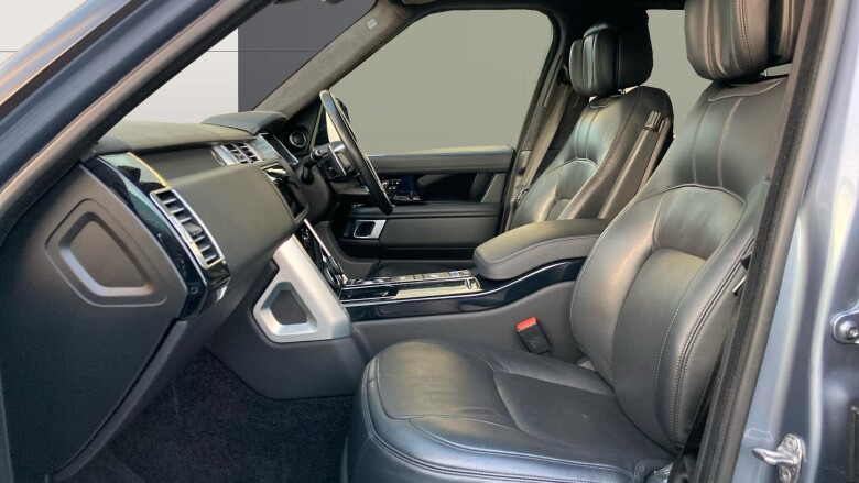 Land Rover Range Rover 4.4 SDV8 Autobiography 4dr Auto Diesel Estate